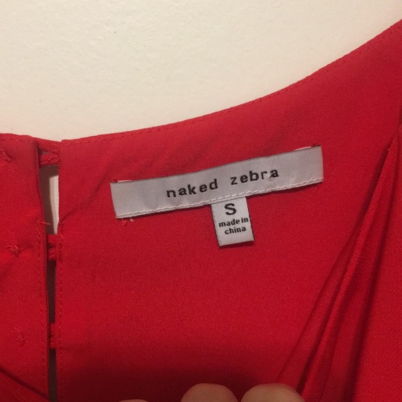 Beautiful red shift, holiday-ready! - Picture 5 of 7